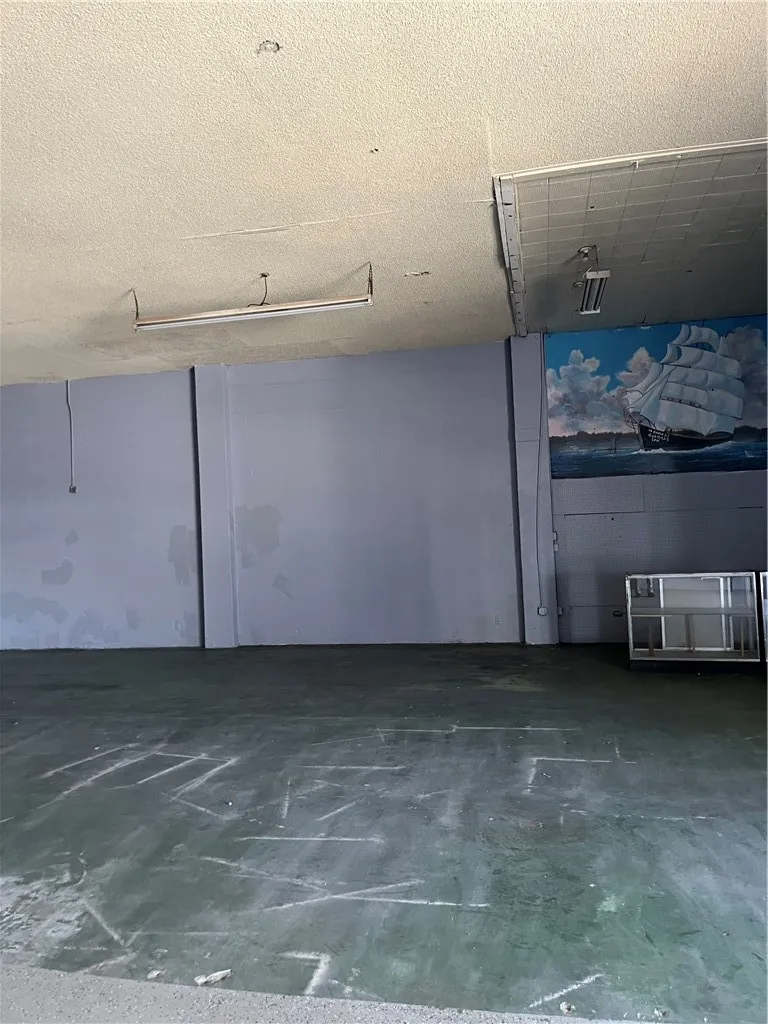 Additional image 8 of 6111 S Broadway, Los Angeles, CA 90003
