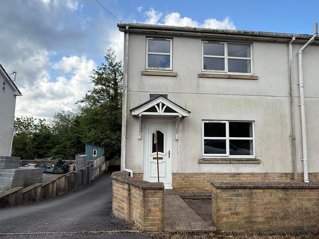 3 bed property to rentGwscwm Road, Burry Port SA16