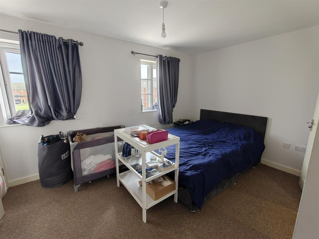 Additional image 6 of 4 bed terraced house to rentMolyneux Square, Hampton Vale, Peterborough PE7