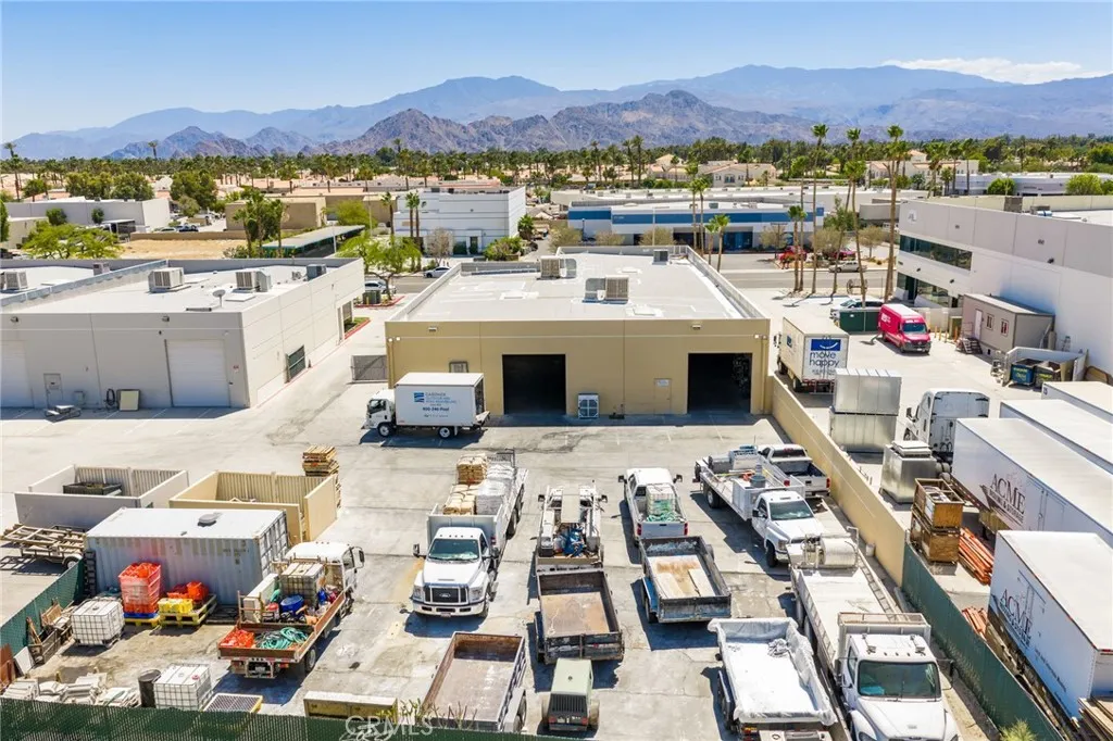 Additional image 57 of 77570 Enfield Ln, Palm Desert, CA 92211