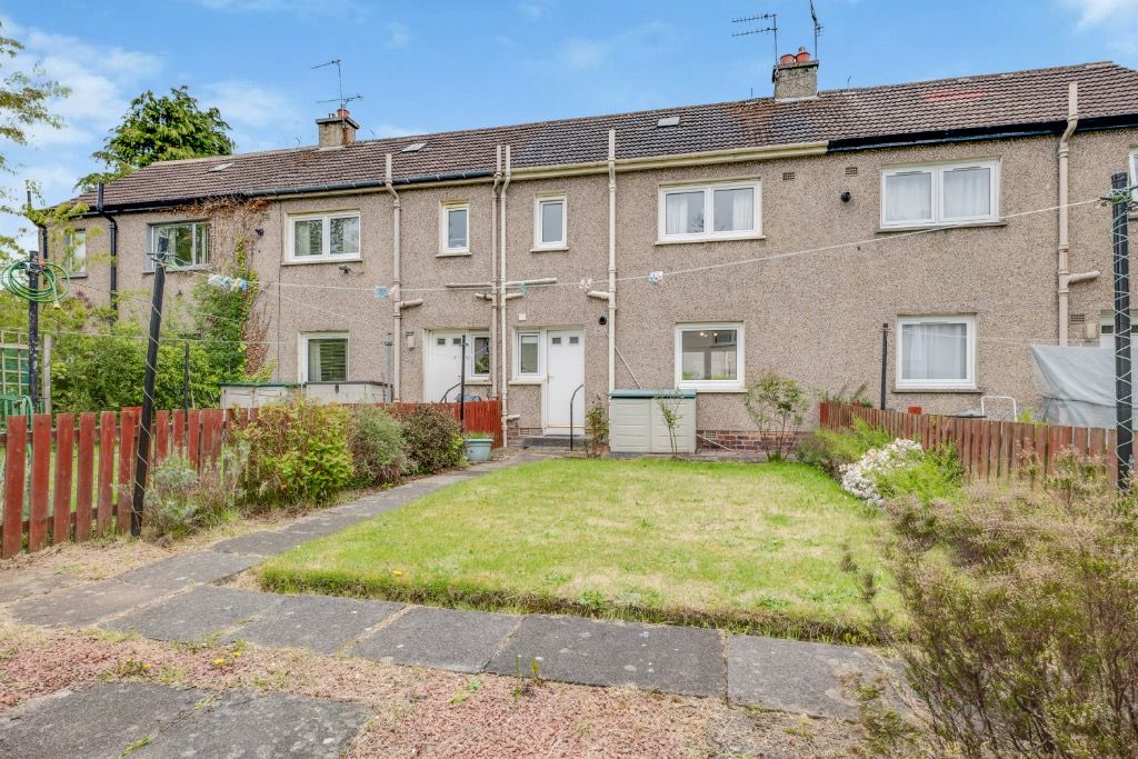 Additional image 14 of 2 bed terraced house to rentBurnhead Crescent, Gilmerton, Edinburgh EH16