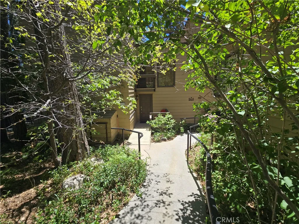 Additional image 30 of 27821 Peninsula Dr N Unit 315, Lake Arrowhead, CA 92352