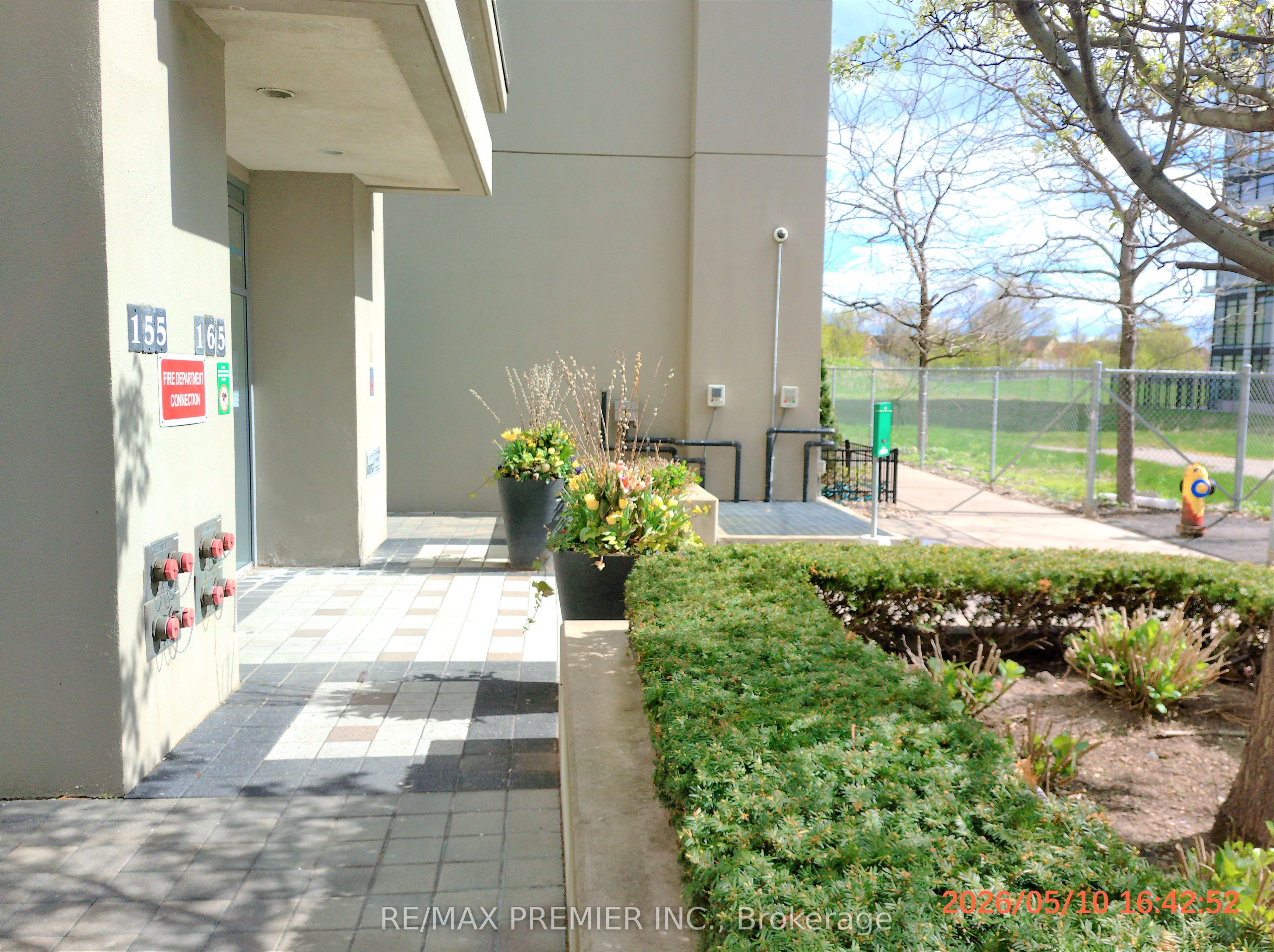 Additional image 3 of 1525-165 Legion Road N, Toronto, ON, M8Y 0B3