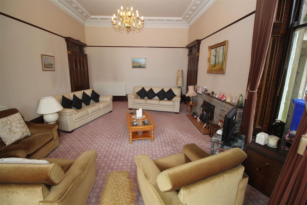 Additional image 7 of 4 bed flat for saleEldon Street, Greenock PA16