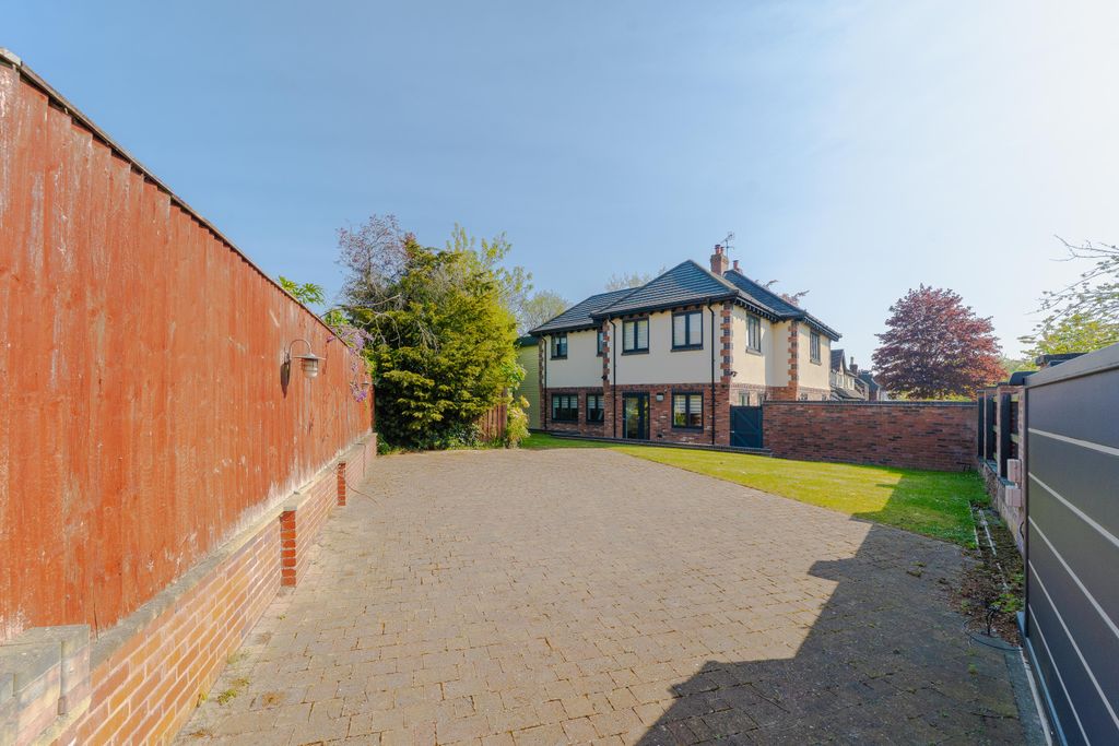 Additional image 42 of 6 bed detached house for saleBarlows Road, Edgbaston B15