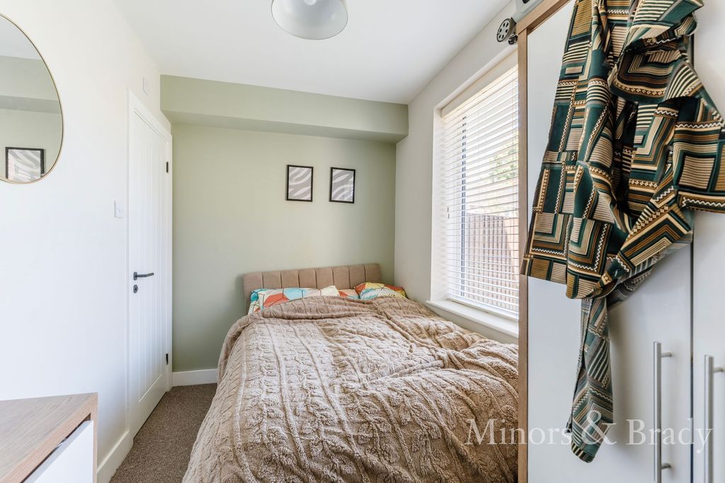 Additional image 5 of 5 bed semi-detached house to rentDarrell Place, Norwich NR5
