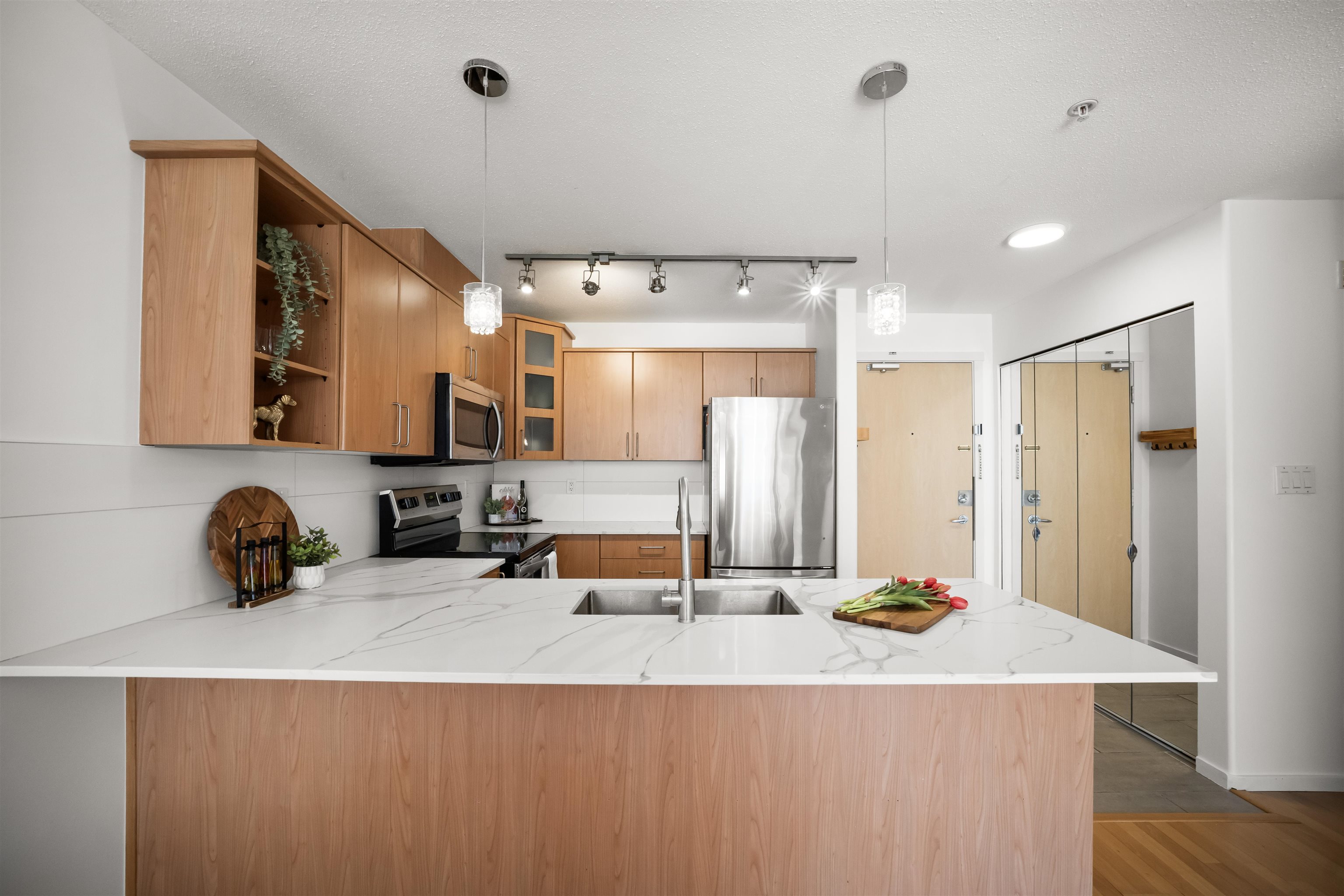 Additional image 5 of 302-3142 St Johns Street, Port Moody, BC, V3H 5E5