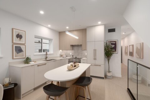 Additional image 7 of 203-2329 34th Avenue E, Vancouver, BC, V5R 2S6