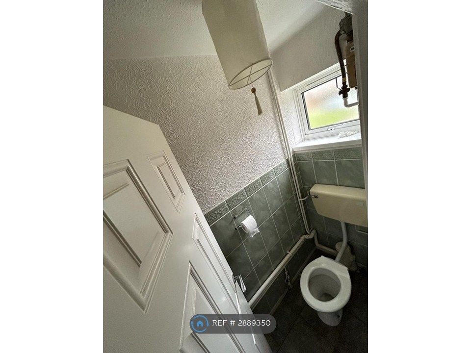 Additional image 13 of 4 bed terraced house to rentOutfield, Bretton, Peterborough PE3