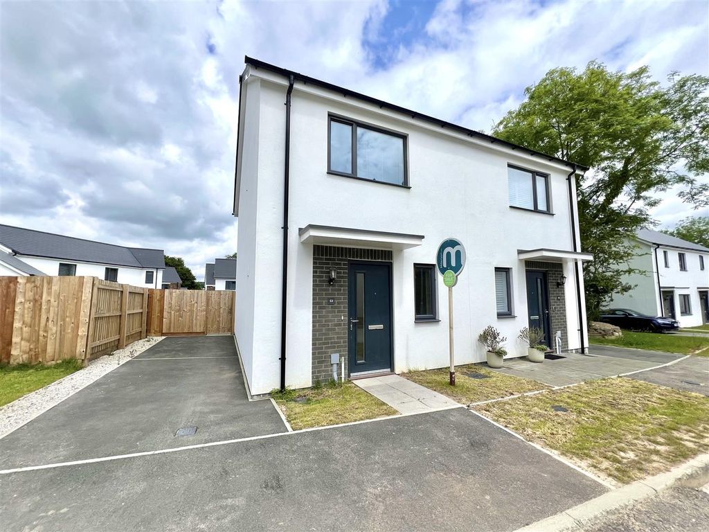 2 bed semi-detached house to rentCuddra Road, St. Austell PL25