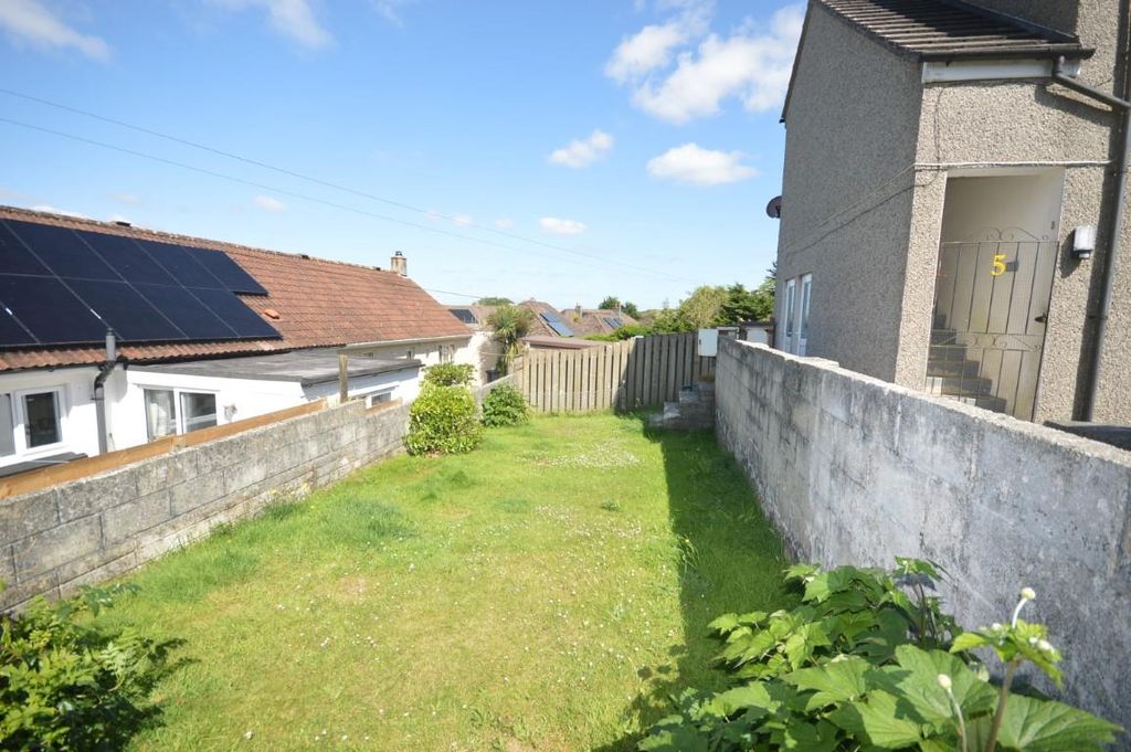 Additional image 7 of 2 bed flat to rentTresvavean Hill, Lanner, Redruth TR16