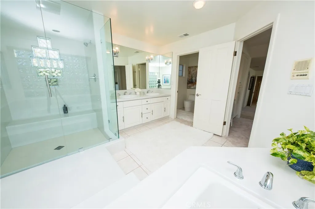 Additional image 99 of 1021 Avenue D, Redondo Beach, CA 90277