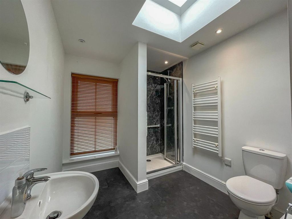 Additional image 4 of Studio to rent46 The Courtyard, Malew Street, Castletown, Isle Of Man IM9