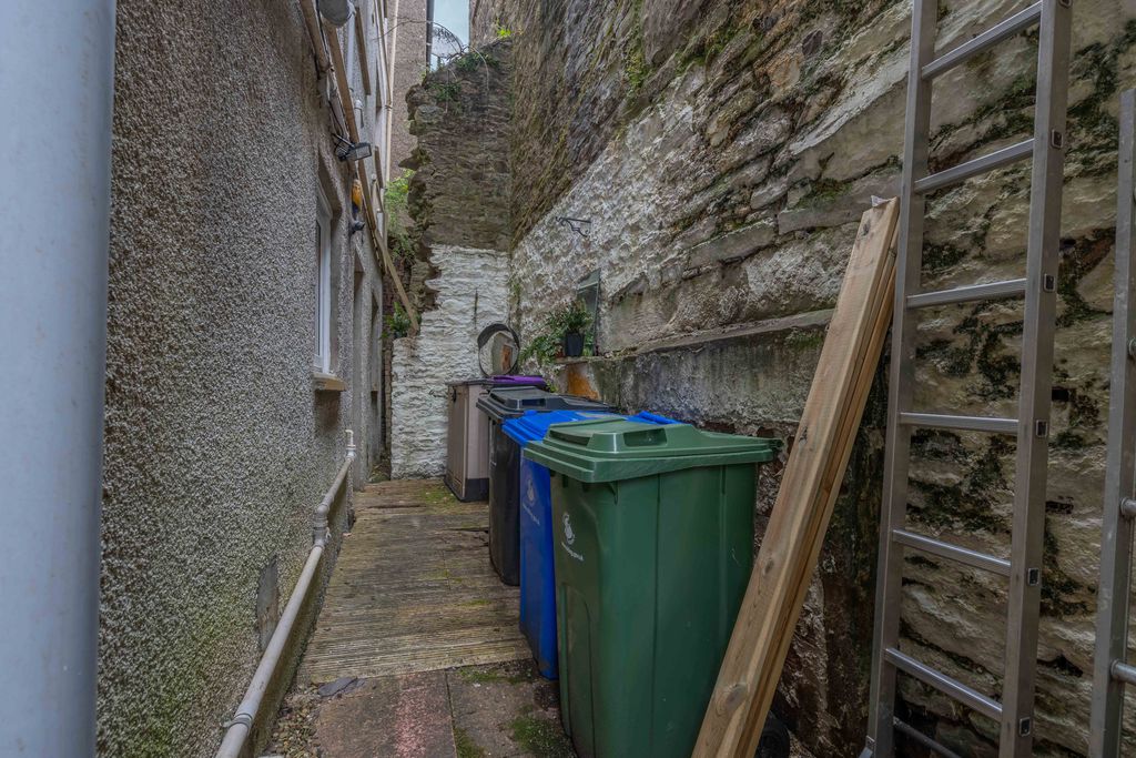 Additional image 33 of 2 bed flat for saleHigh Street, Dunblane FK15