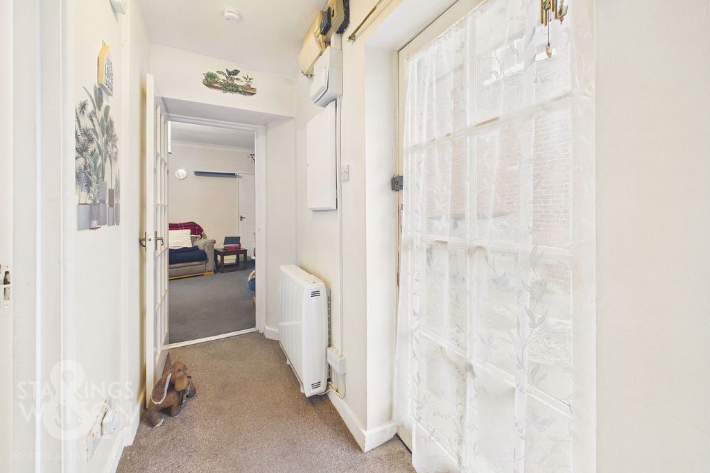 Additional image 11 of 2 bed flat for saleIpswich Road, Pulham Market, Diss IP21