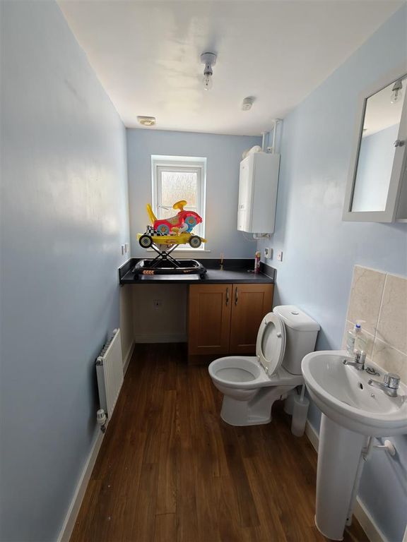 Additional image 10 of 4 bed terraced house to rentMolyneux Square, Hampton Vale, Peterborough PE7