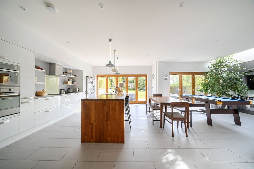 Additional image 2 of 5 bed detached house to rentCheriton Road, Winchester, Hampshire SO22