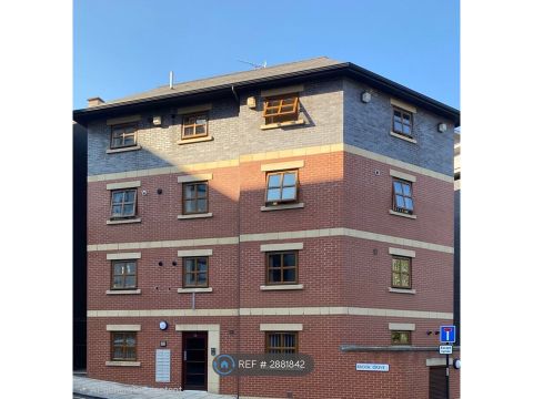 Brook Drive, Sheffield S3, Room to rent