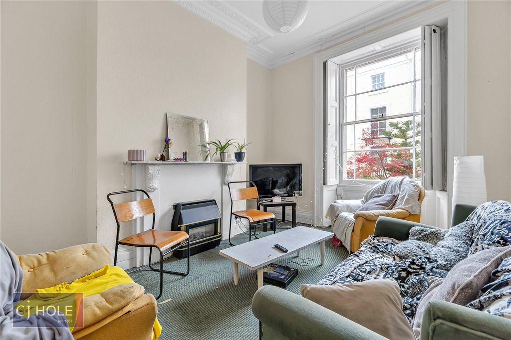 6 bed shared accommodation to rentSouthleigh Road, Bristol, Bristol, City Of BS8 photo 4