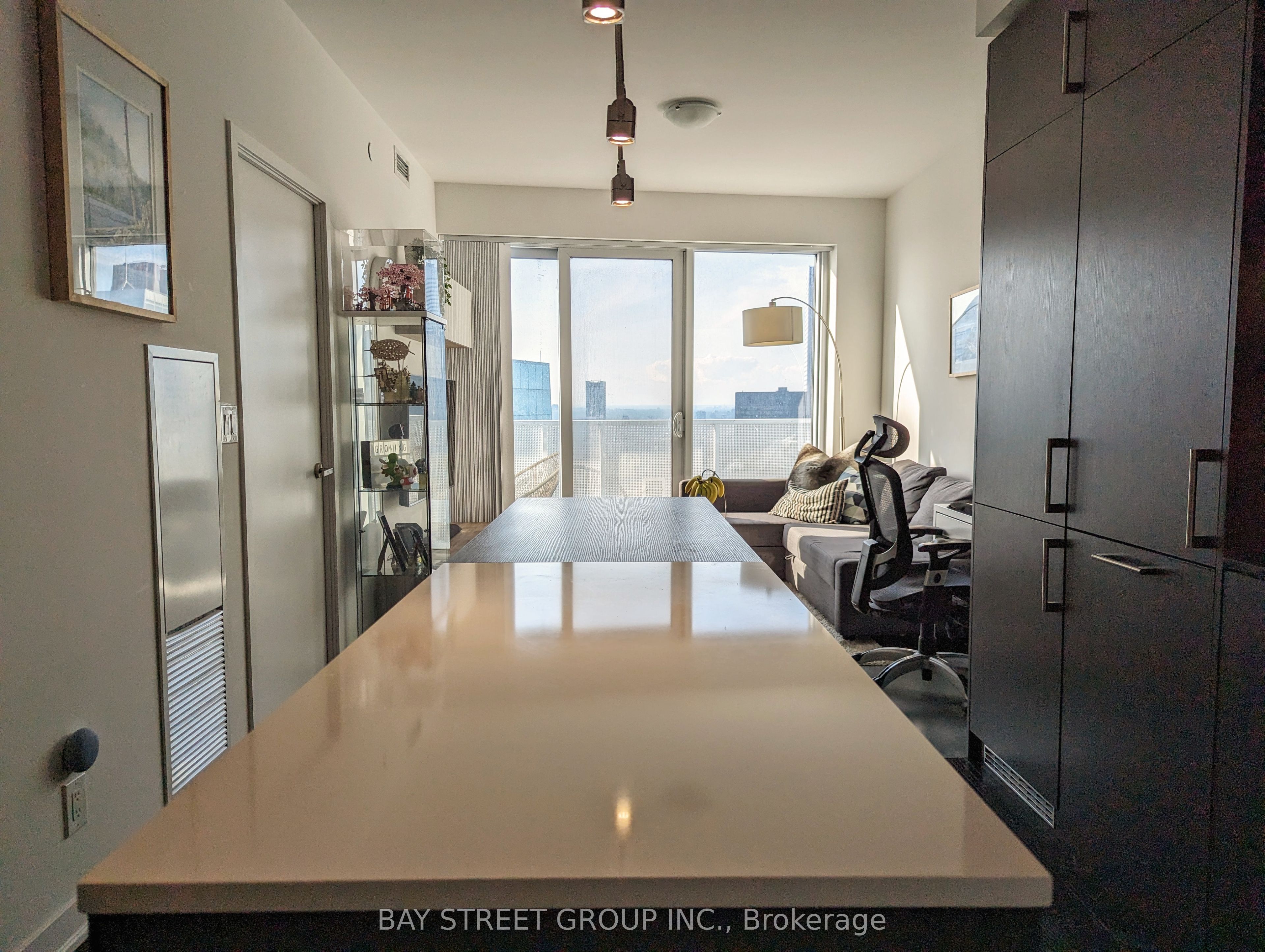 Additional image 6 of 6103-100 Harbour Street, Toronto, ON, M5J 0B5