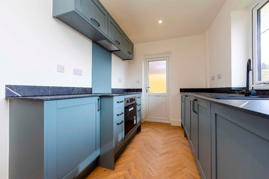Additional image 16 of 3 bed bungalow to rentAshgrove, Edwardsville, Treharris CF46