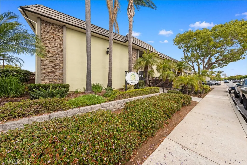 Additional image 15 of 6602 Beadnell Way Unit 22, San Diego, CA 92117