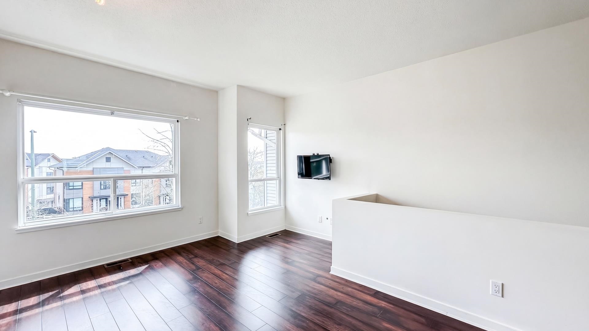 Additional image 3 of 19-15065 58 Avenue, Surrey, BC, V3S 8Z5