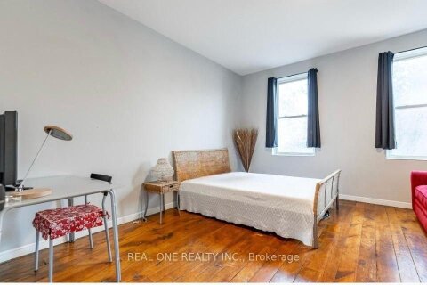 Additional image 8 of Room 1-118 Queen Street S, Hamilton, ON, L8P 3S1