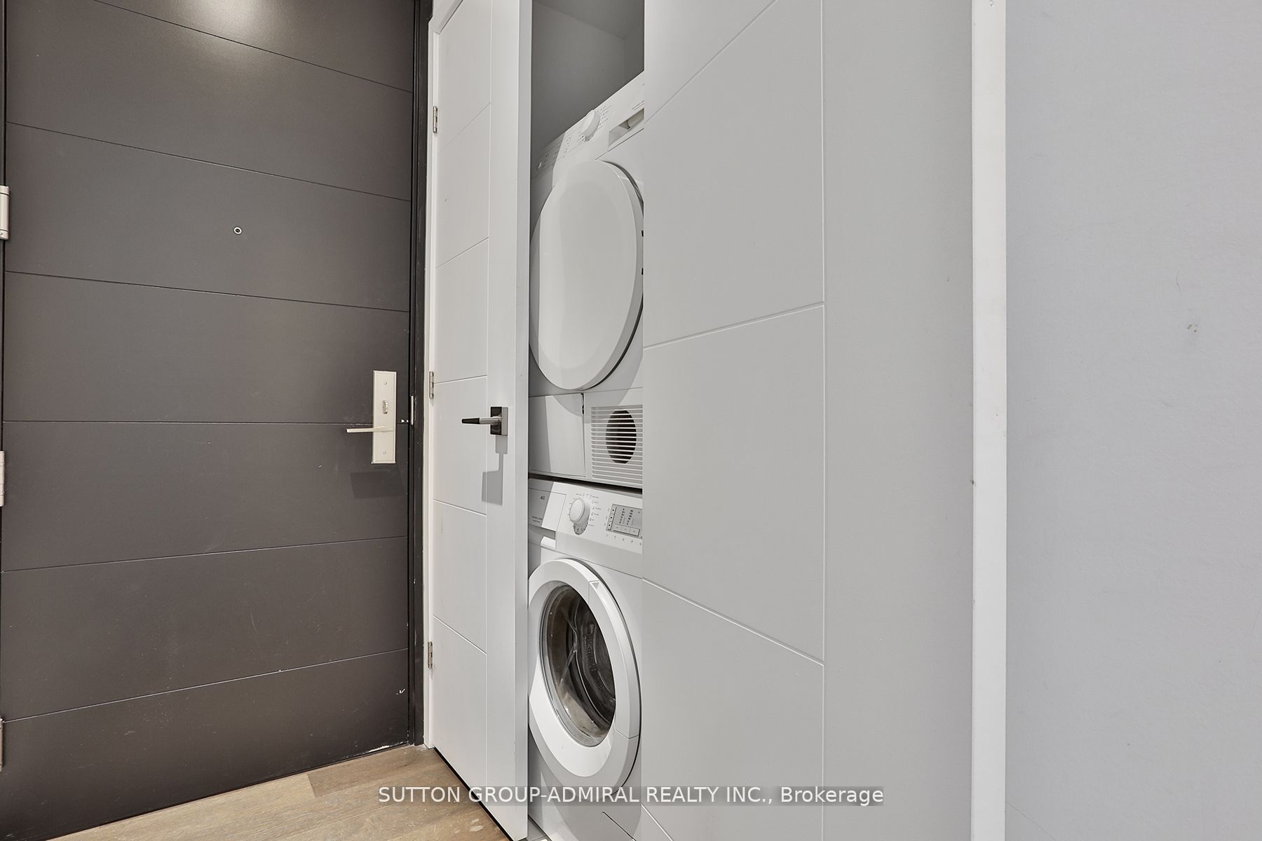 Additional image 5 of 2308-488 University Avenue, Toronto, ON, M5G 0C1