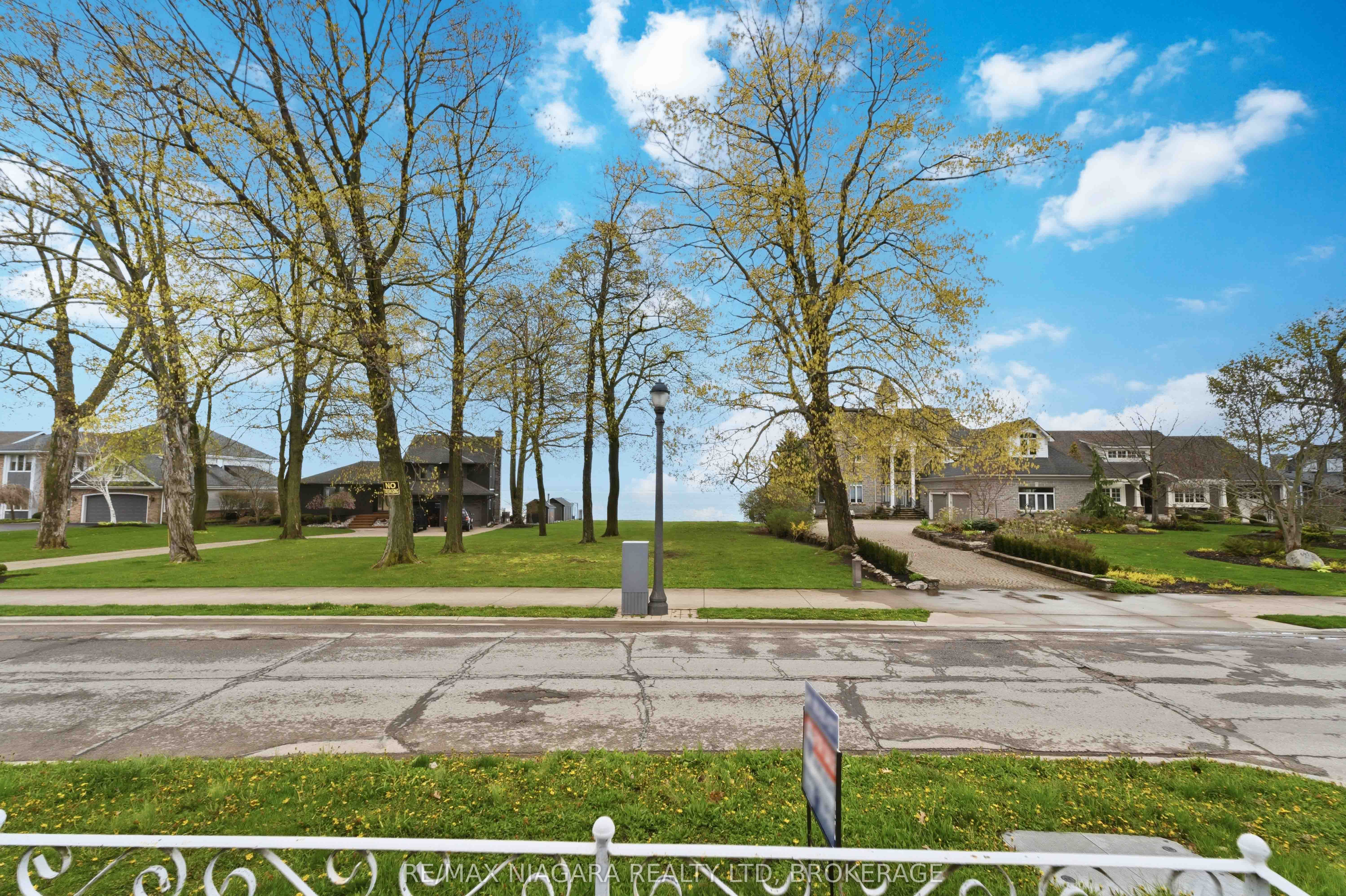 Additional image 3 of 696 Lakeshore Road, Fort Erie, ON, L2A 1C1