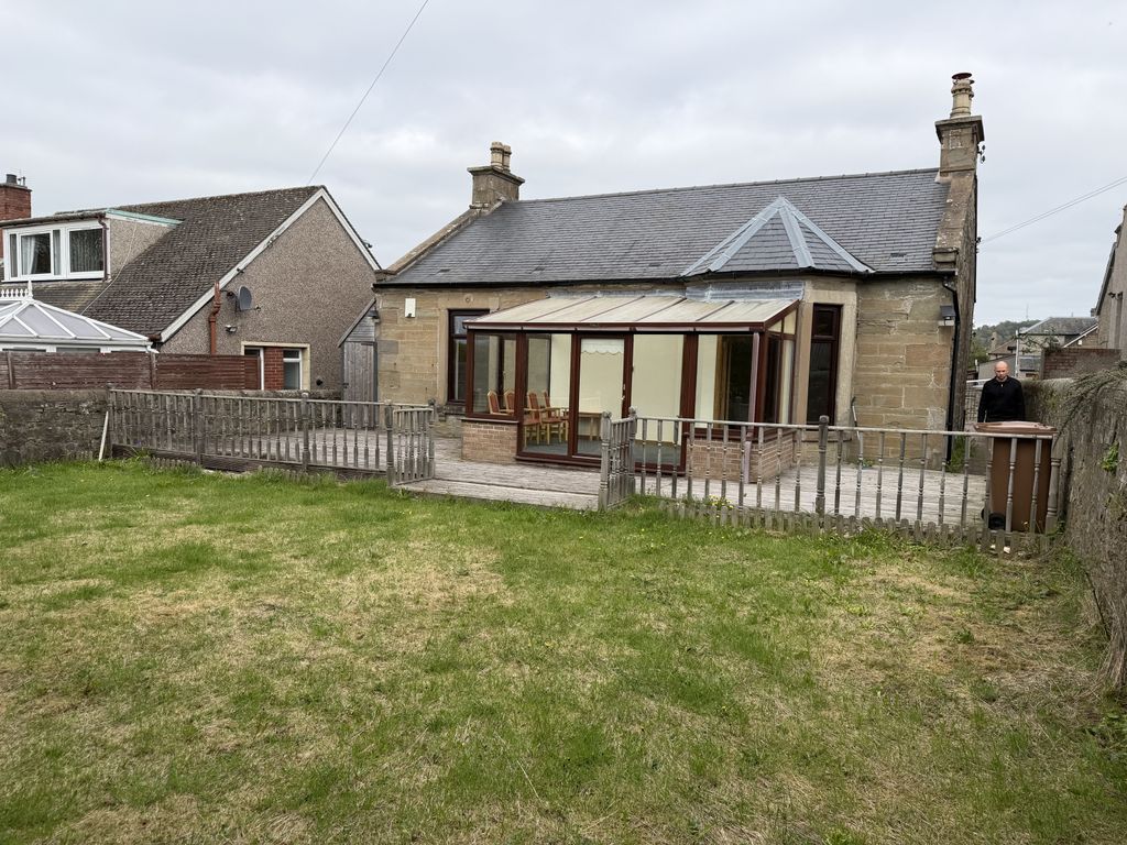 4 bed detached bungalow to rent14 Gilmour Place DD2