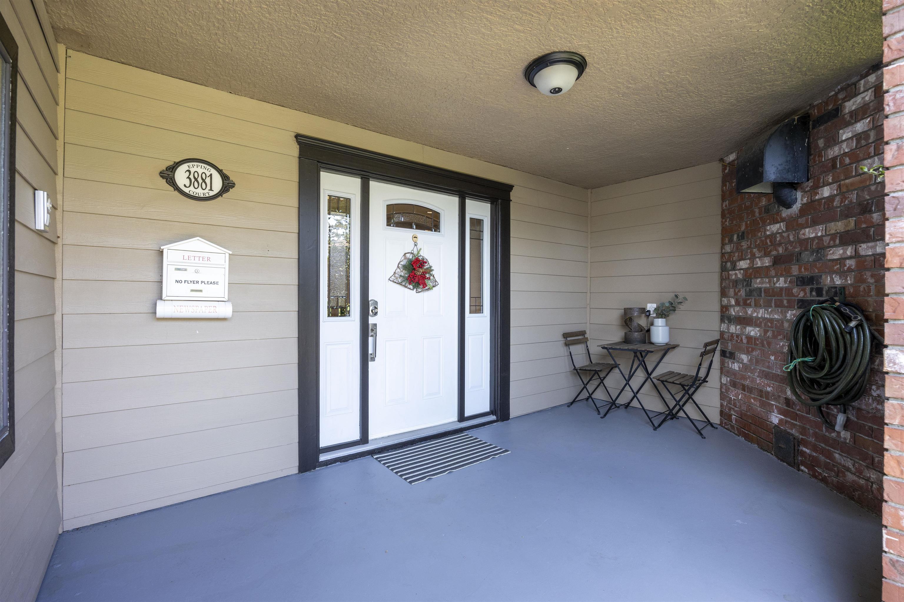 Additional image 5 of 3881 Epping Court, Burnaby, BC, V5A 3H6