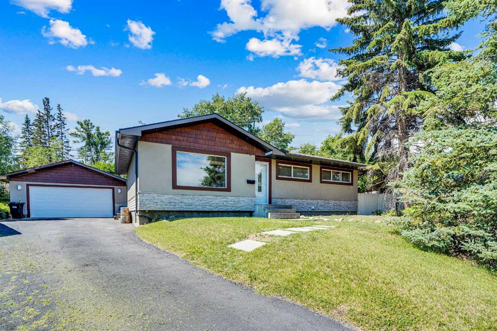 Additional image 2 of 52 Harrow Crescent SW, Calgary, AB, T2V 3A9