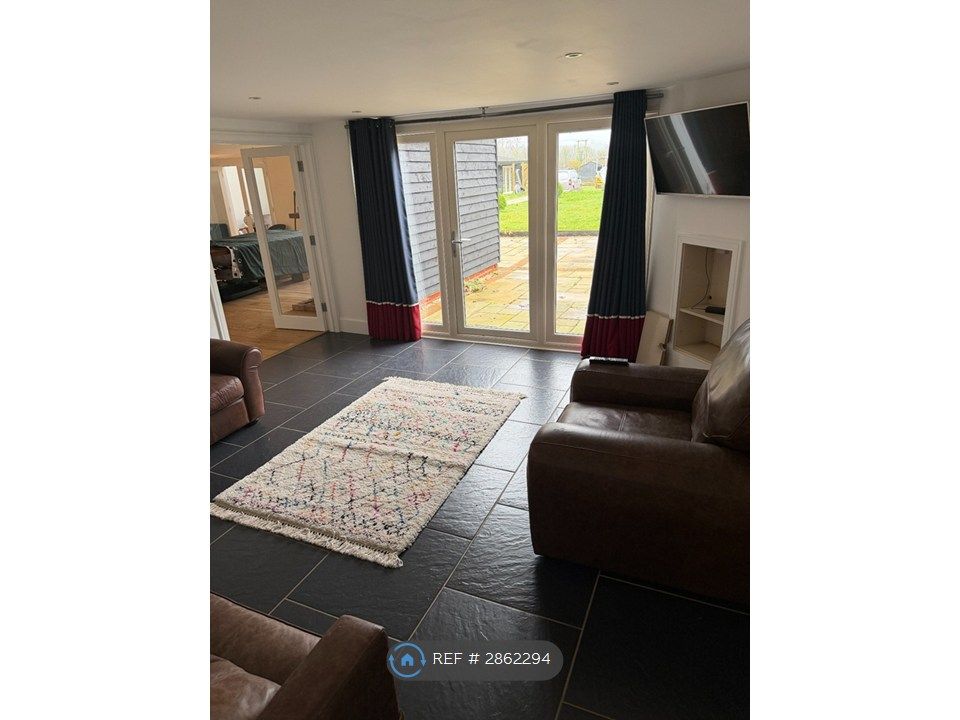 Additional image 13 of 5 bed semi-detached house to rentMill Lane, Midhurst GU29