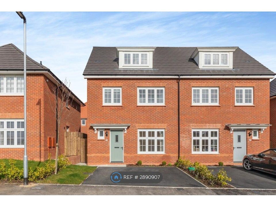 4 bed semi-detached house to rentCwrt Jones, Chester CH4