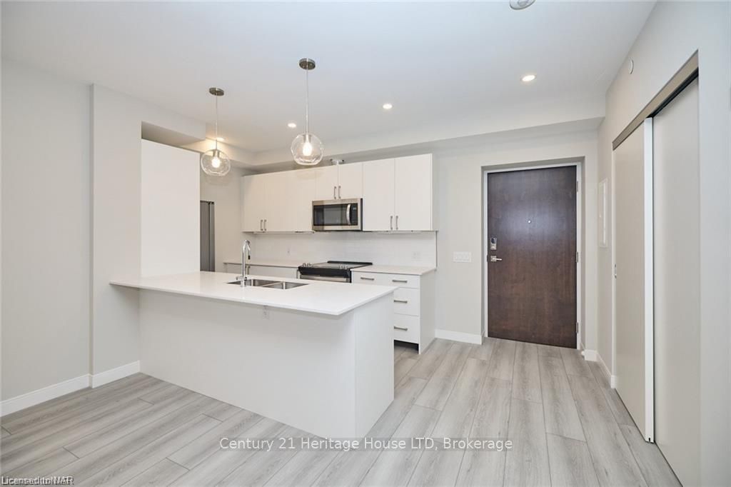 Additional image 6 of 704-118 West Street, Port Colborne, ON, L3K 4E6