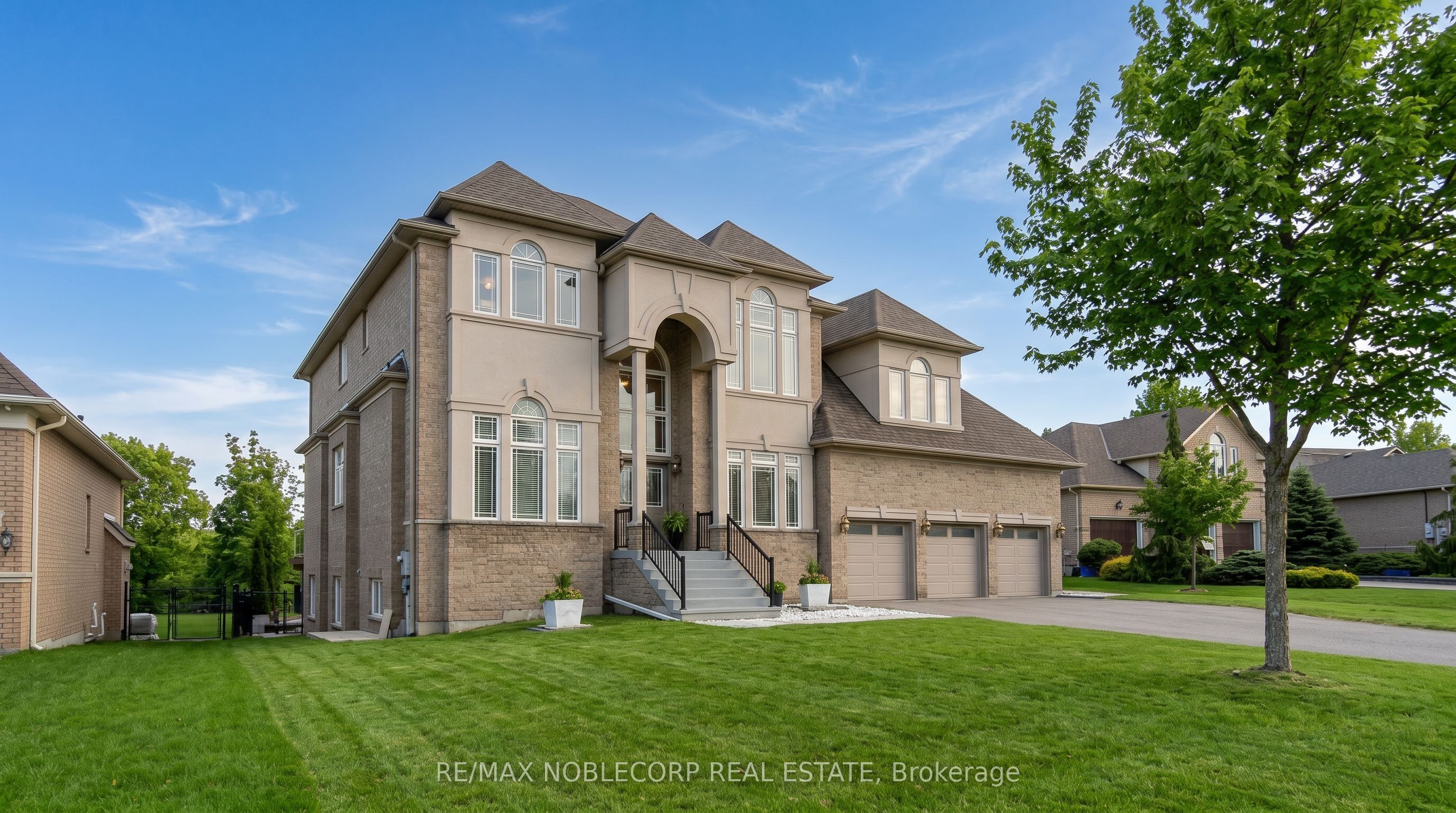 170 Athabasca Drive, Vaughan, ON, L6A 3R9