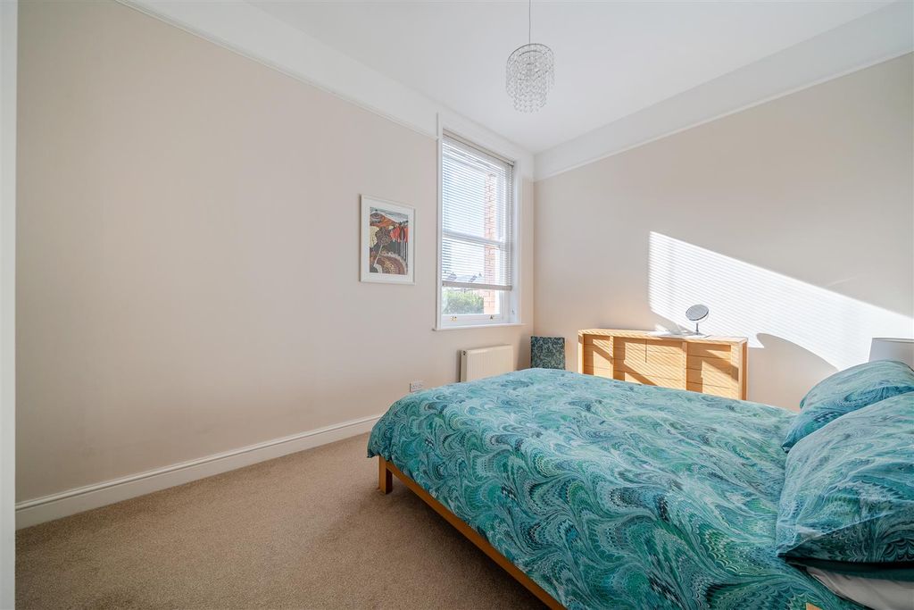 Additional image 7 of 2 bed flat for saleSherren Avenue, Charlton Down, Dorchester DT2