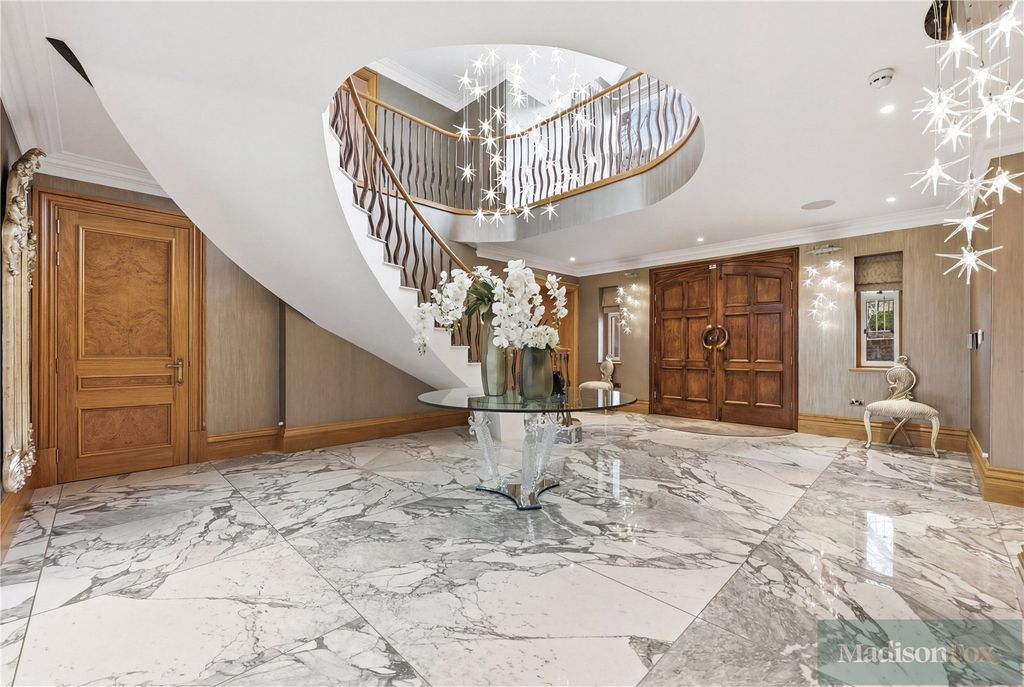 Additional image 7 of 8 bed detached house for saleStradbroke Drive, Chigwell, Essex IG7