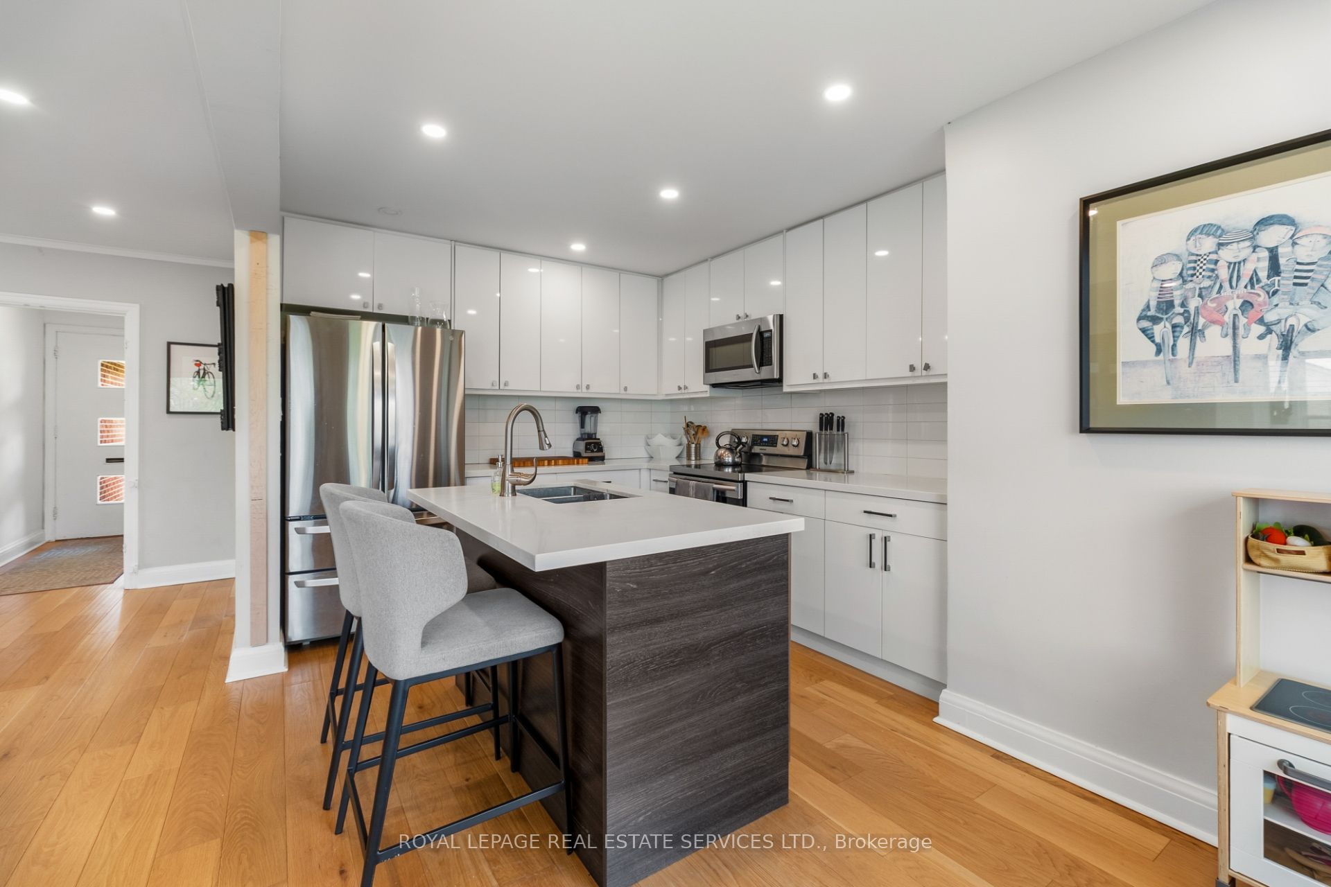 Additional image 5 of 76 Glenellen Drive E, Toronto, ON, M8Y 2H1