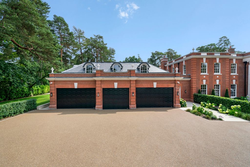 Additional image 7 of 7 bed property for saleSherbourne Drive Virginia Water, Virginia Water, Surrey SL5