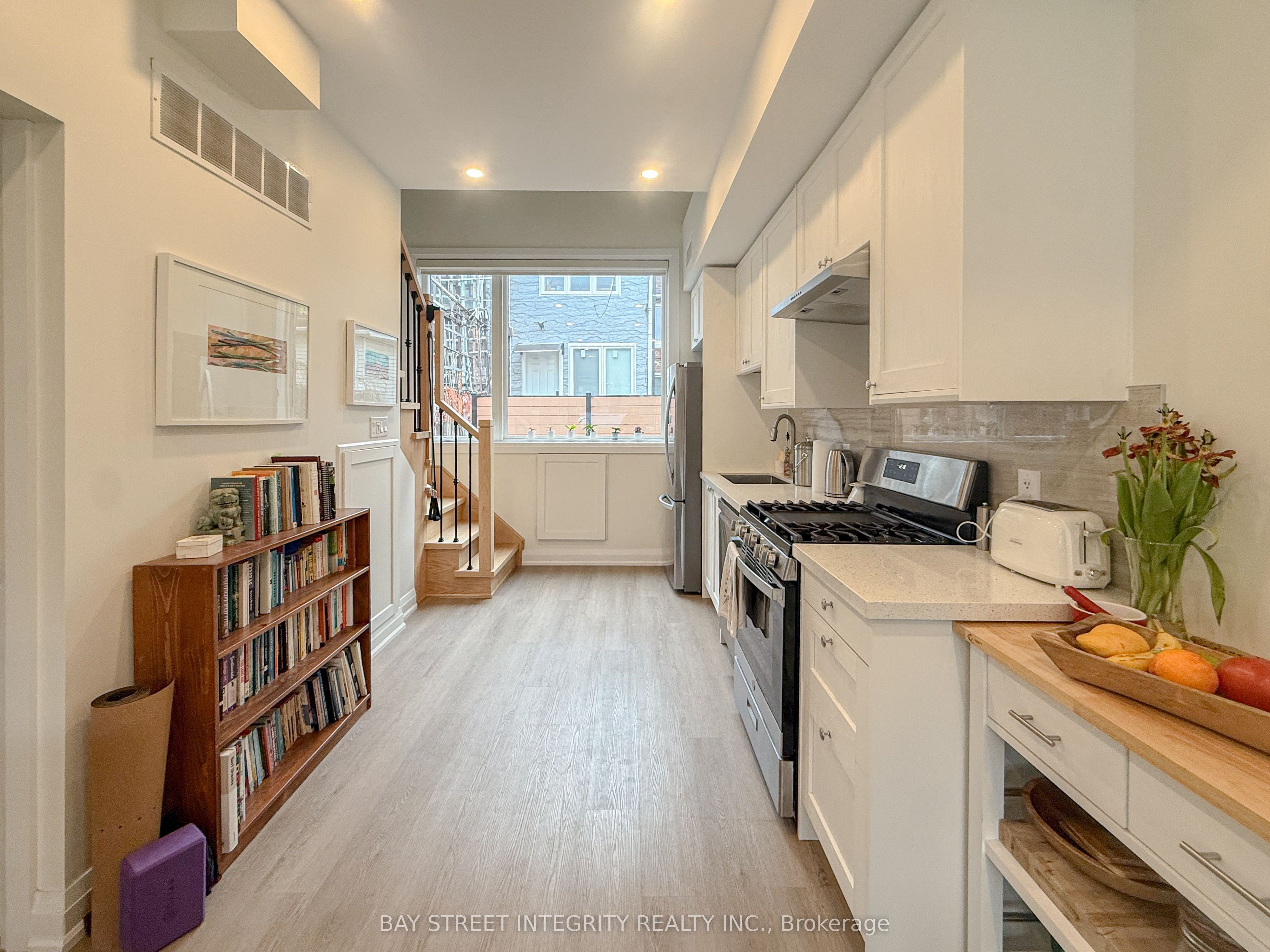 Additional image 4 of Laneway-598 Crawford Street, Toronto, ON, M6G 3K2