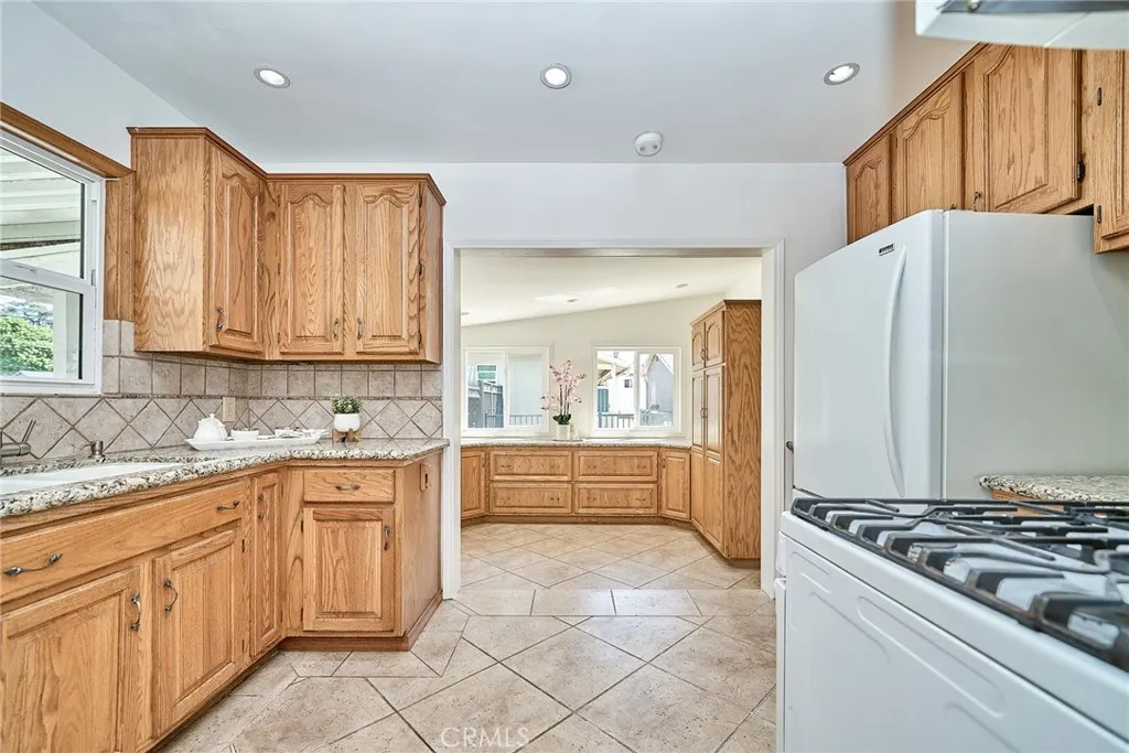 Additional image 14 of 1307 E Mcwood St, West Covina, CA 91790