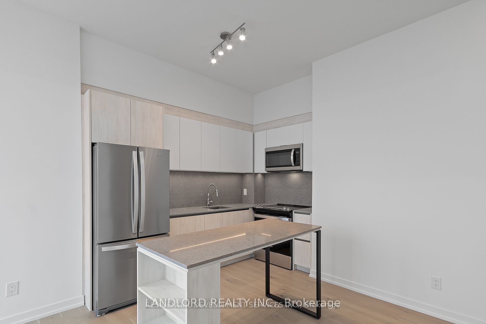 Additional image 4 of 1210-3100 Keele Street, Toronto, ON, M3M 0E1