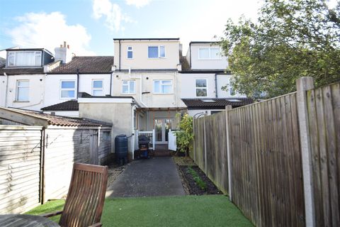 Southmead Road, Southmead BS10