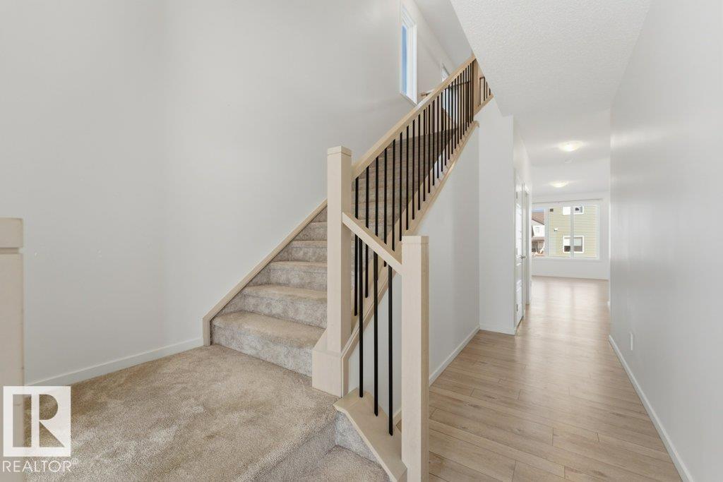 Additional image 6 of 2011 207 Street NW, Edmonton, AB, T6M1R7