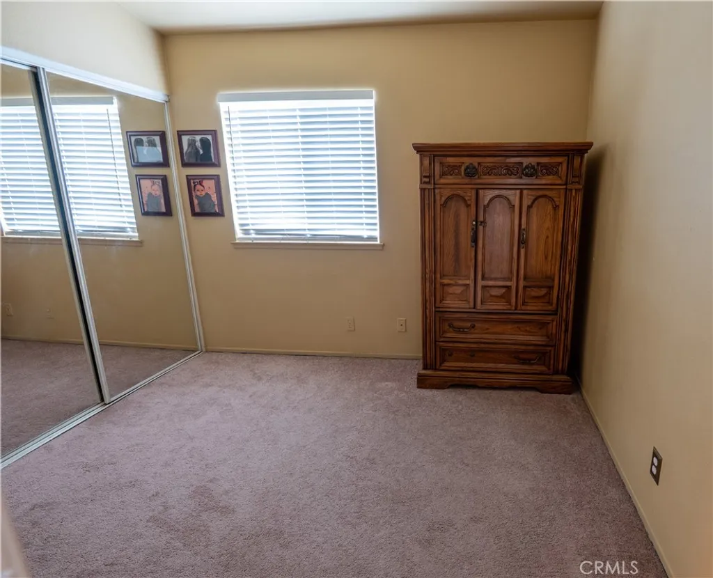 Additional image 11 of 2760 W Windhaven Dr, Rialto, CA 92377