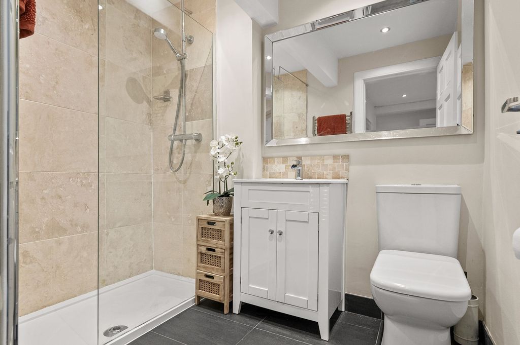 Additional image 10 of 2 bed flat for saleWell Road, Bridge Of Allan FK9