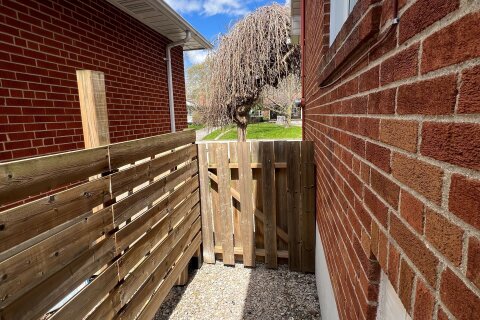 Additional image 8 of Basement-11 Elynhill Drive, Toronto, ON, M2R 1C5