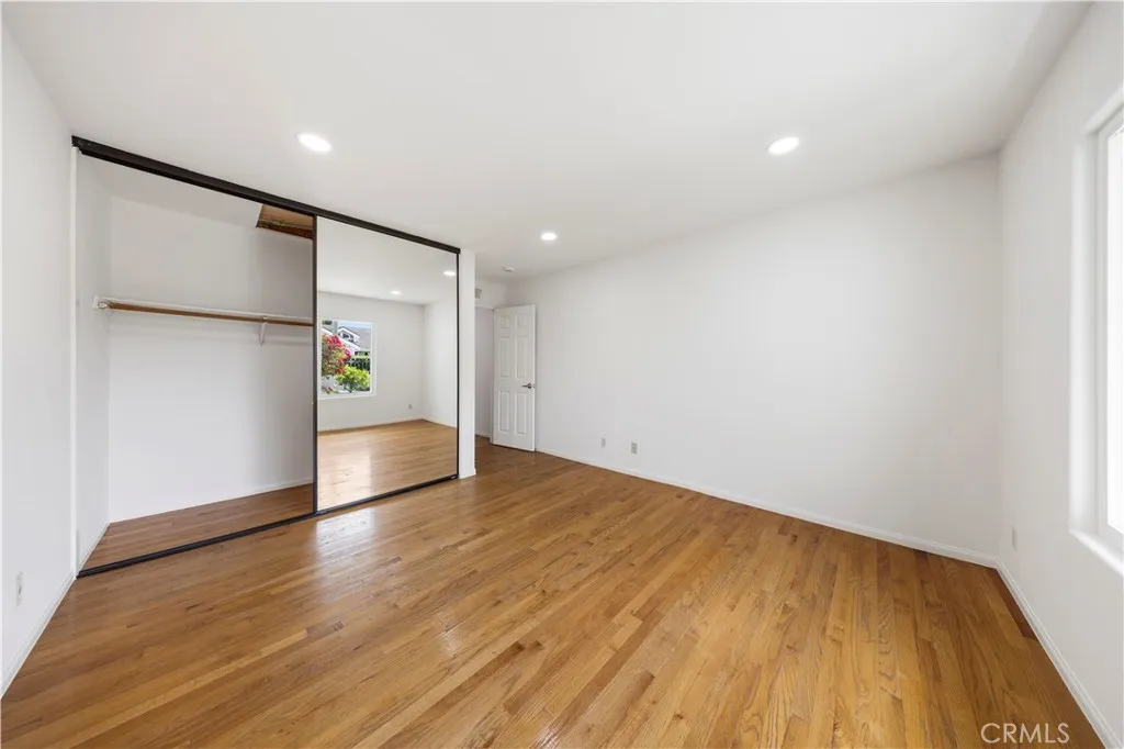 Additional image 94 of 2 Saros Unit 70, Irvine, CA 92603